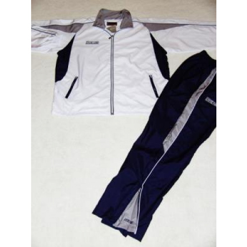 FRIENDSHIP Trainingsanzug River-01